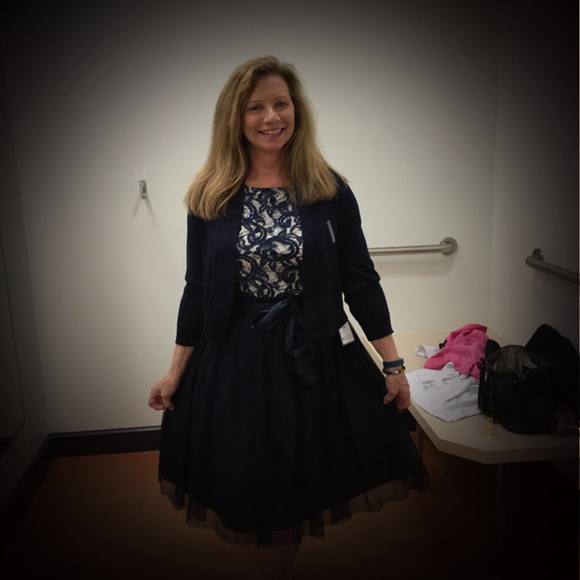 Meet your Posher, Susan - Picture 1 of 1